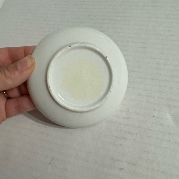 Cream White Ceramic Rhino Jewelry Ring Trinket Bowl Dish Plate 4” Dainty Simple - Picture 3 of 3